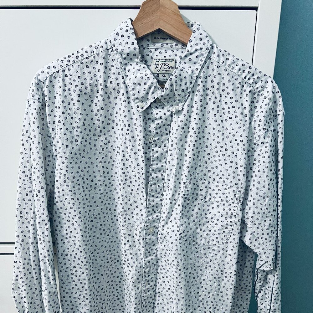 J. Crew Slim fit Untucked Secret Wash Mens shirt XL